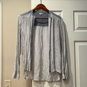 Button up size small great condition